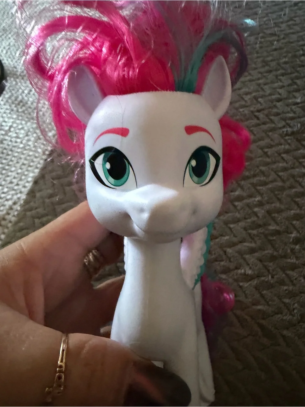 Hasbro My Little Pony A New Generation Shining Adventures 6” Zipp Storm Figure
